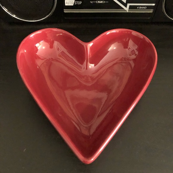 Pampered Chef Simple Additions Heart Shaped Dish - Picture 1 of 3